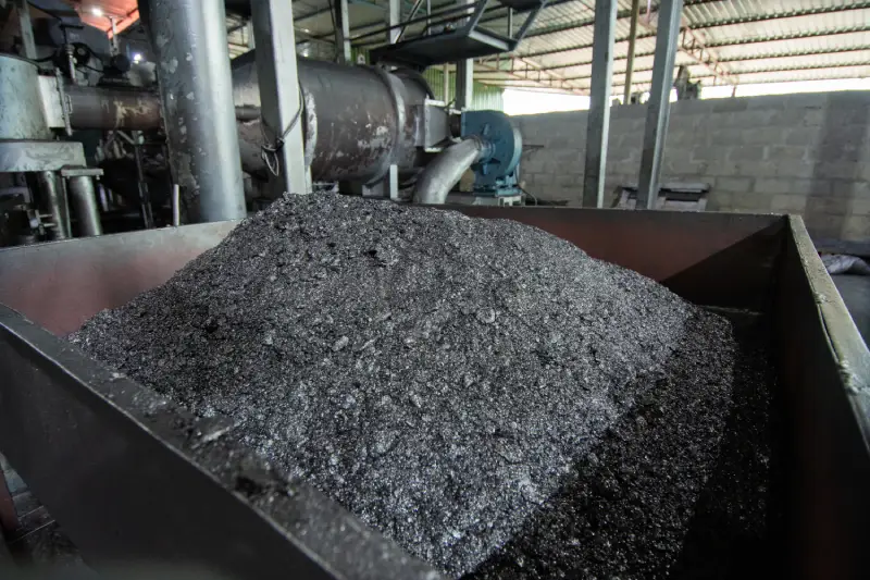 Graphite mid-processing Graphite mid-processing